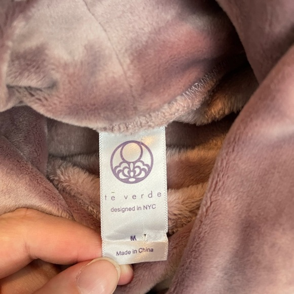 Te Verde Women's Plush Long Sleeve w/ Cowl Neck - Super Soft! - Picture 4 of 5